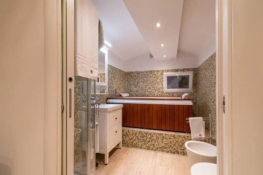 Moscova - Garibaldi Lusso, Sauna E Idromassaggio Milano Esterno foto